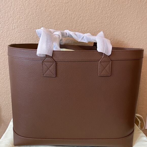 Burberry brand, new leather tote bag brown - Picture 3 of 6